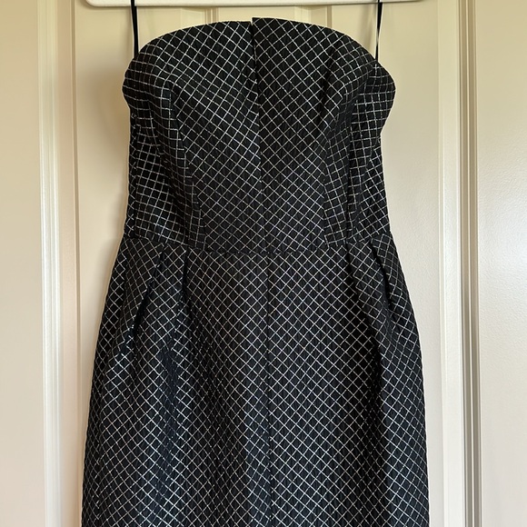 Isabel Garcia Black + Silver Formal Cocktail Dress - Picture 7 of 14